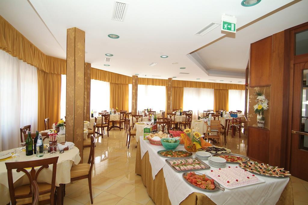 Hotel Fabius Bellaria-Igea Marina Luaran gambar